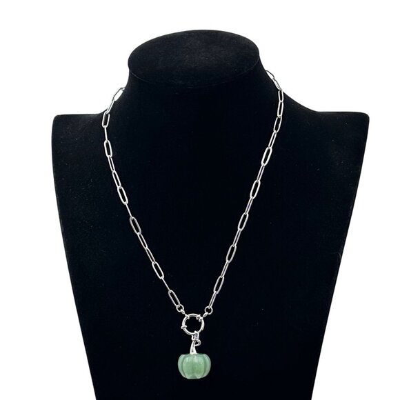 Green Aventurine Gemstone Pumpkin Pendant Necklace Silver Tone 17 Inch - Picture 2 of 7
